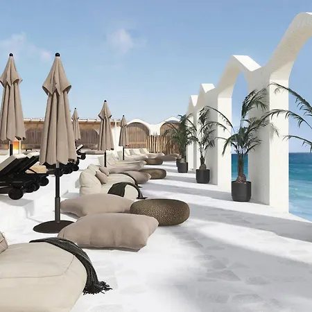 Ξενοδοχείο Paros, A Member Of Radisson Individuals Πούντα