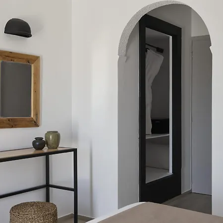 Paros, A Member Of Radisson Individuals 4* Pounda