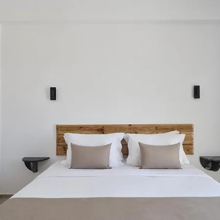 Hotel Paros, A Member Of Radisson Individuals Pounda